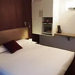 Hotel Porte De Versailles