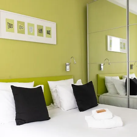 Porte De Versailles 3* Paris