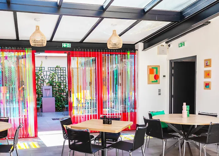 Hotel Porte De Versailles 3*