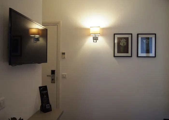 Porte De Versailles Отель