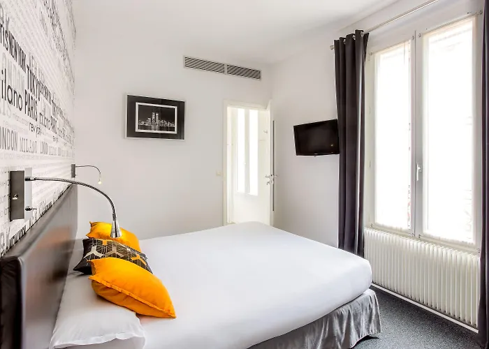 Porte De Versailles Отель 3*