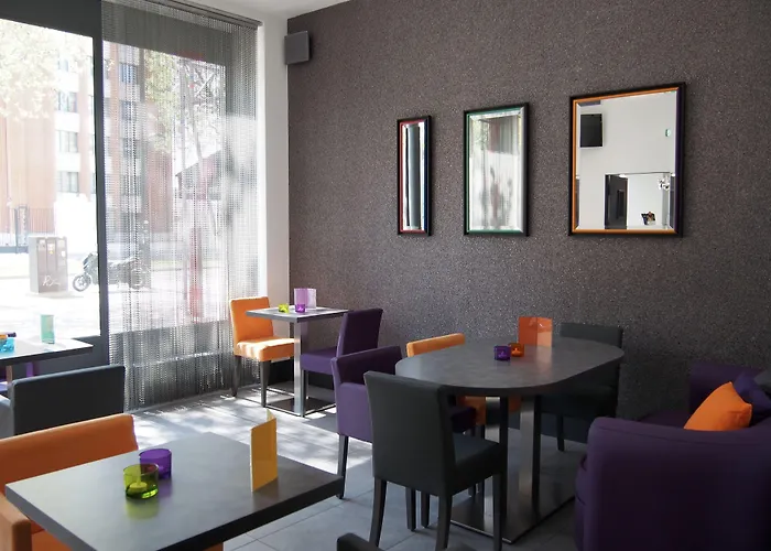 Отель Porte De Versailles