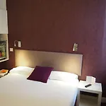 Hotel Porte De Versailles París