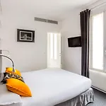 Porte De Versailles Hotel 3*