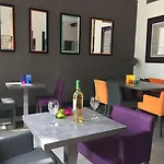 Porte De Versailles 3* París