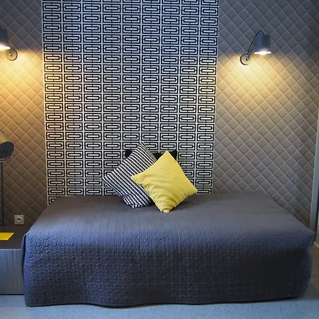 Hotel Porte De Versailles 3*