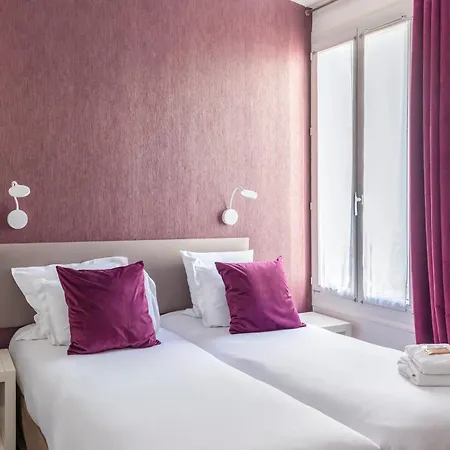 Hotel Porte De Versailles 3*